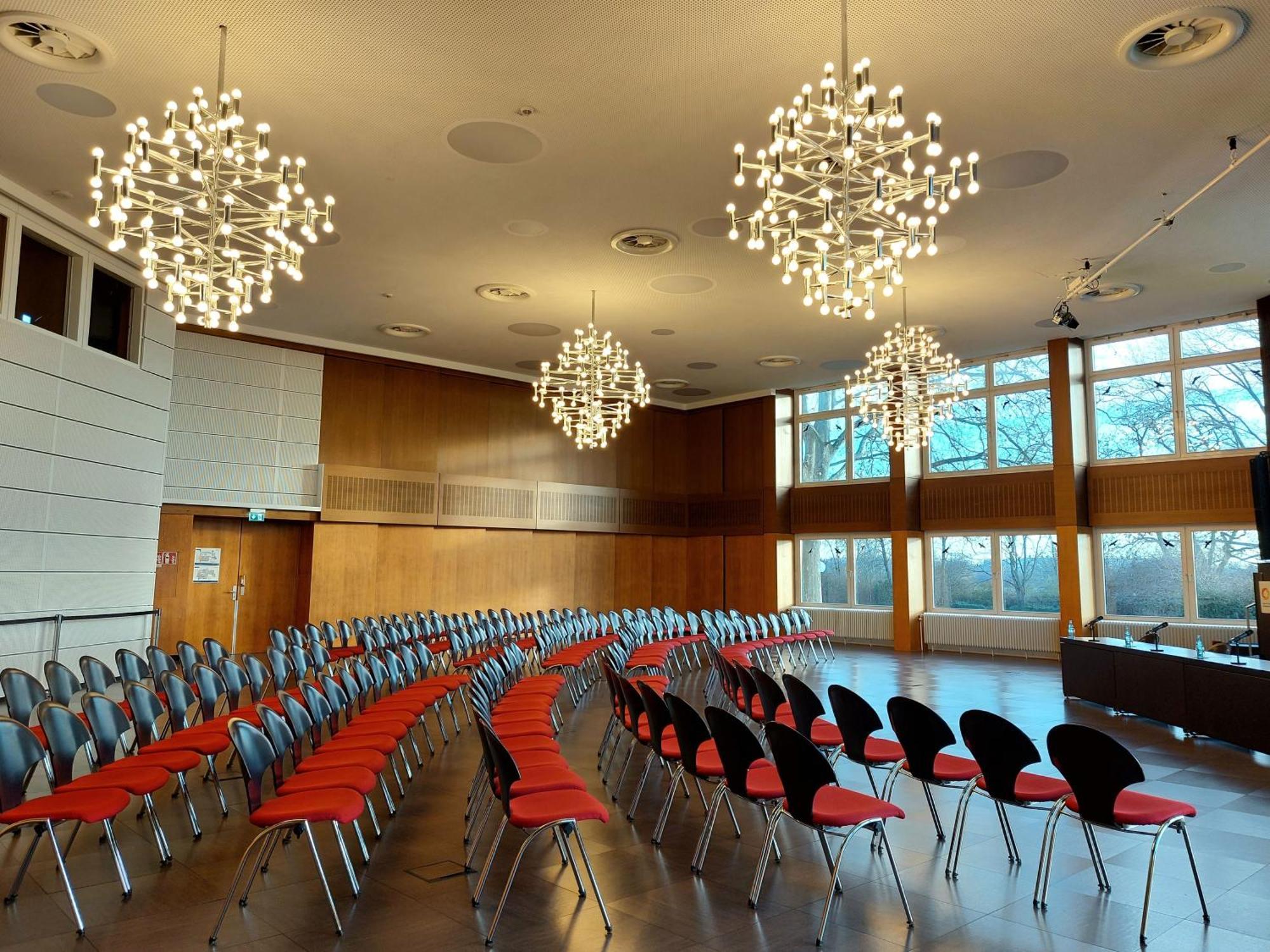 Heinrich Pesch Hotel Ludwigshafen am Rhein Esterno foto